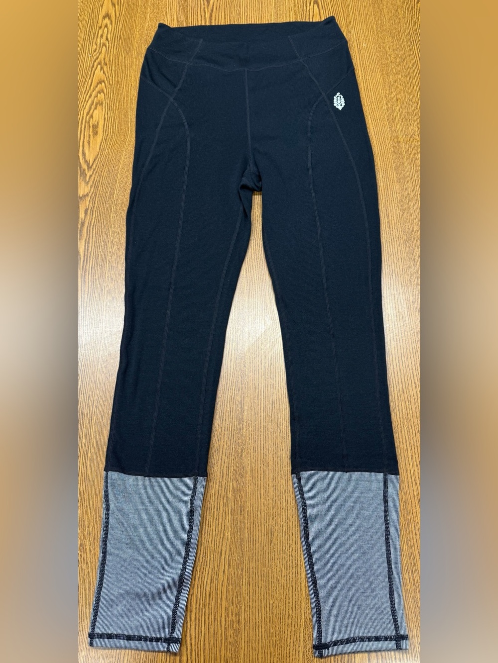 Free People FP Movement Moonlight Base Layer Leggings Womens M NWOT